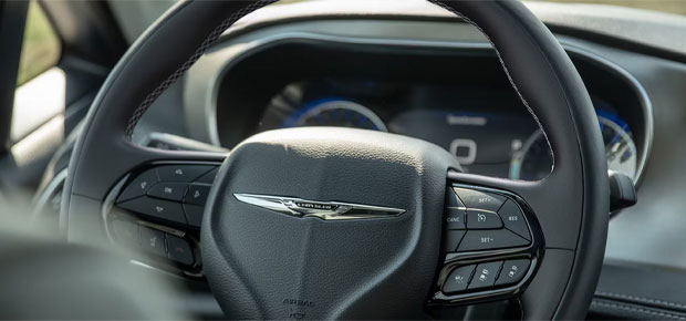 2024 Chrysler Pacifica Plug-In Hybrid Interior