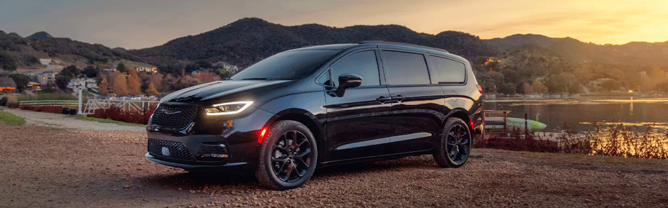 2025 Chrysler Pacifica Exterior